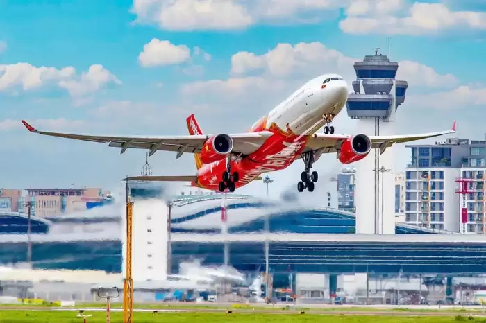 Nhận thông báo chuyến bay Vietjet nhanh chóng, tự động qua Zalo và WhatsApp