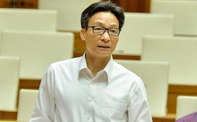 Phó Thủ tướng Chính phủ Vũ Đức Đam phát biểu tại phiên họp của UBTVQH