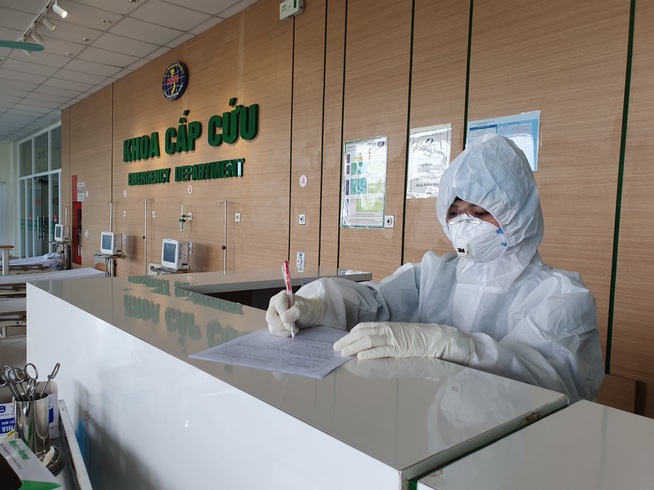 Điều trị “ca F3”- bé gái 3 tháng tuổi nhiễm virus corona mới như thế nào?