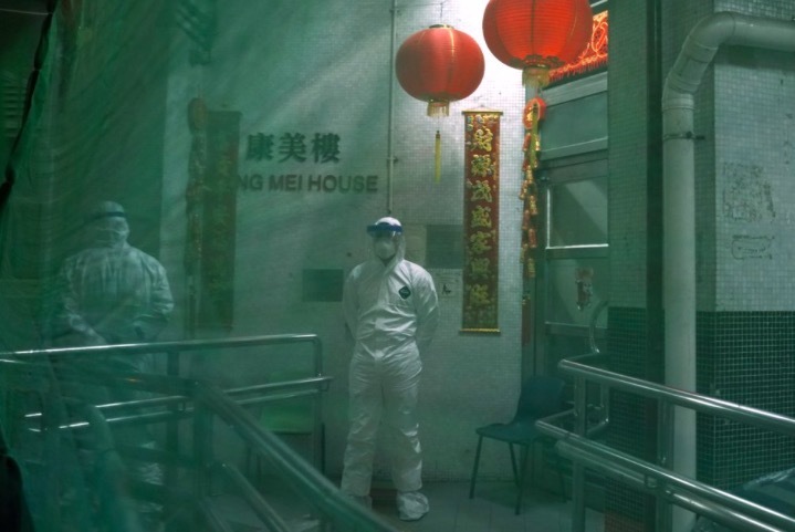 Virus corona có tên chính thức, số người chết tăng, hơn bốn vạn người nhiễm