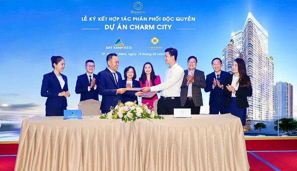 Cuộc “di cư” kỷ lục của môi giới bất động sản